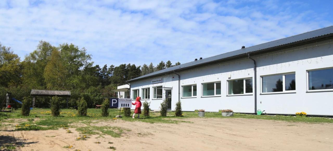 Kihnu Sadama Oeoemaja Guesthouse Lemsi Exteriér fotografie