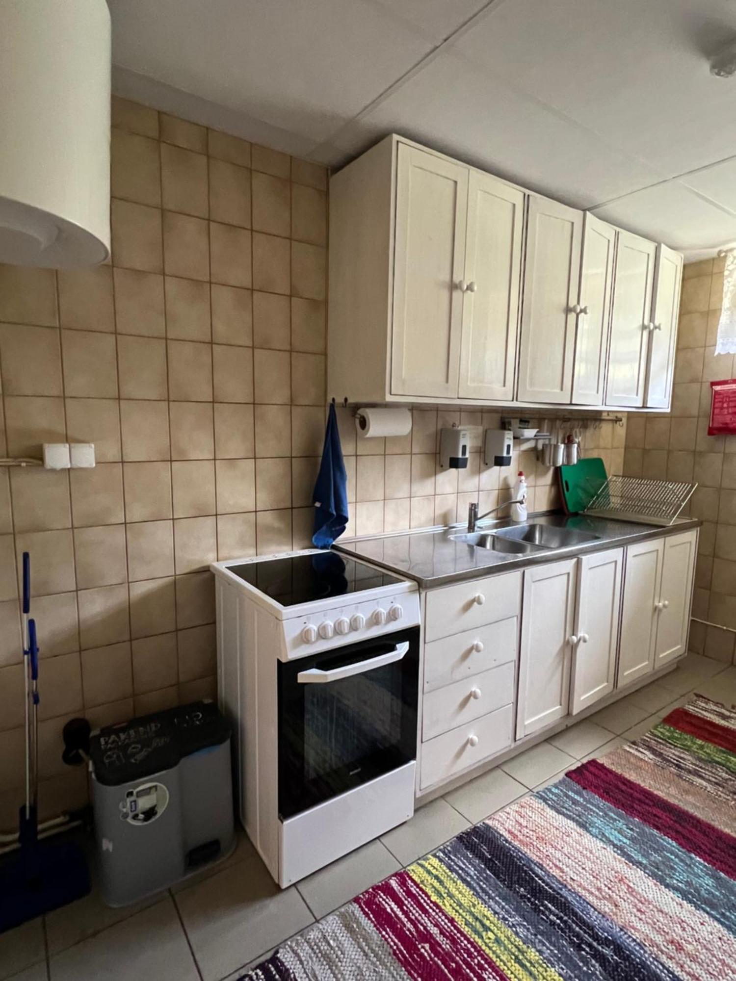 Kihnu Sadama Oeoemaja Guesthouse Lemsi Exteriér fotografie