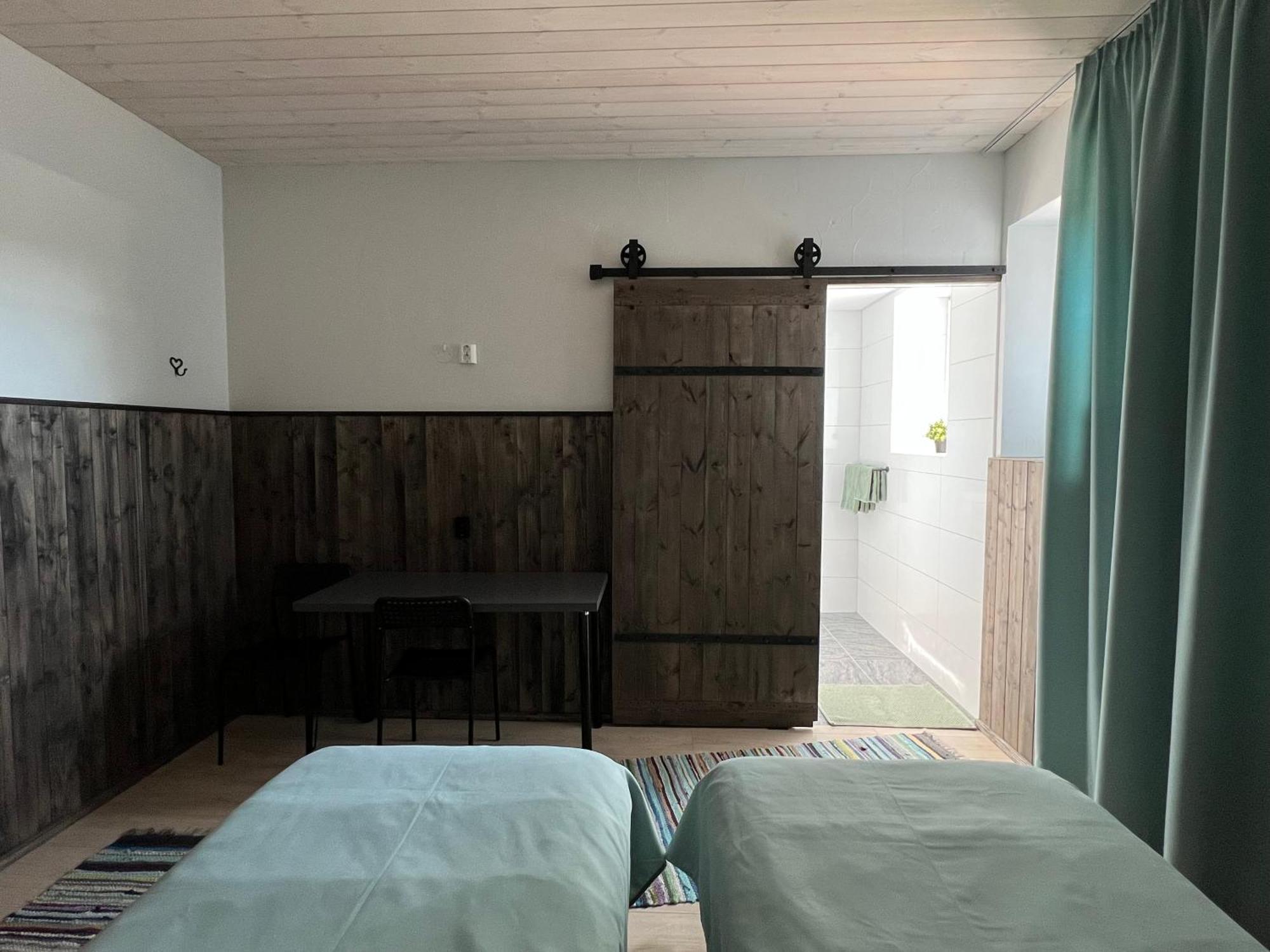 Kihnu Sadama Oeoemaja Guesthouse Lemsi Exteriér fotografie