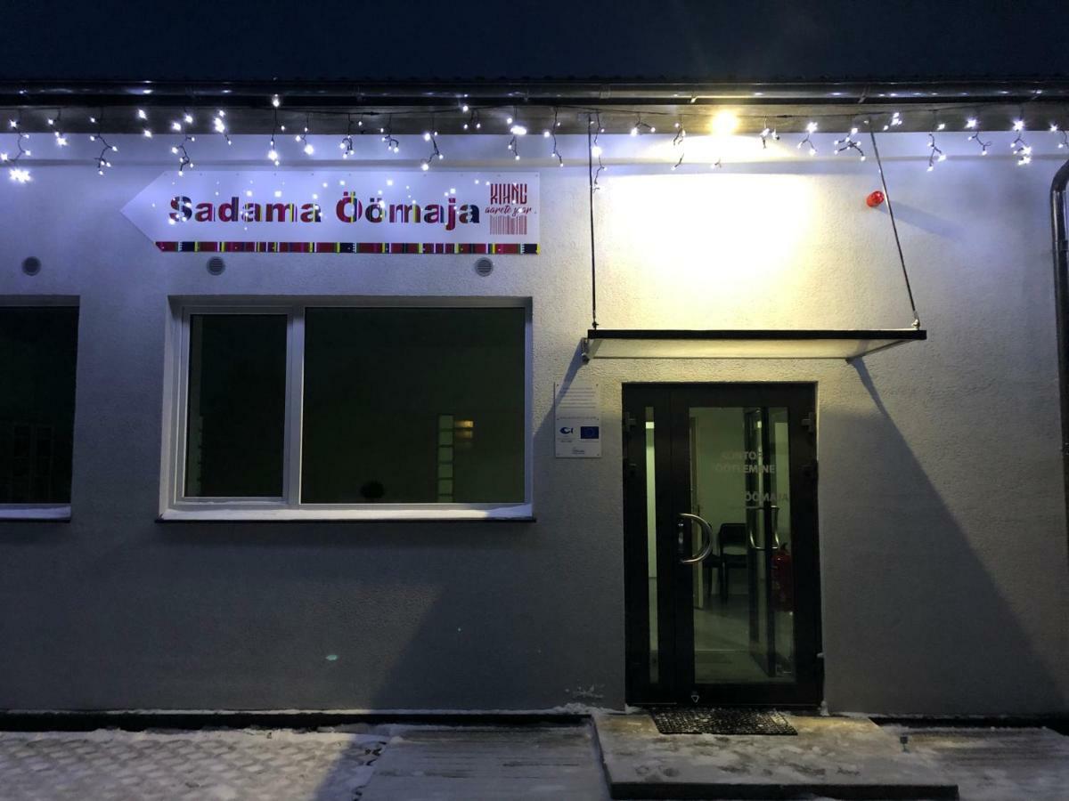 Kihnu Sadama Oeoemaja Guesthouse Lemsi Exteriér fotografie